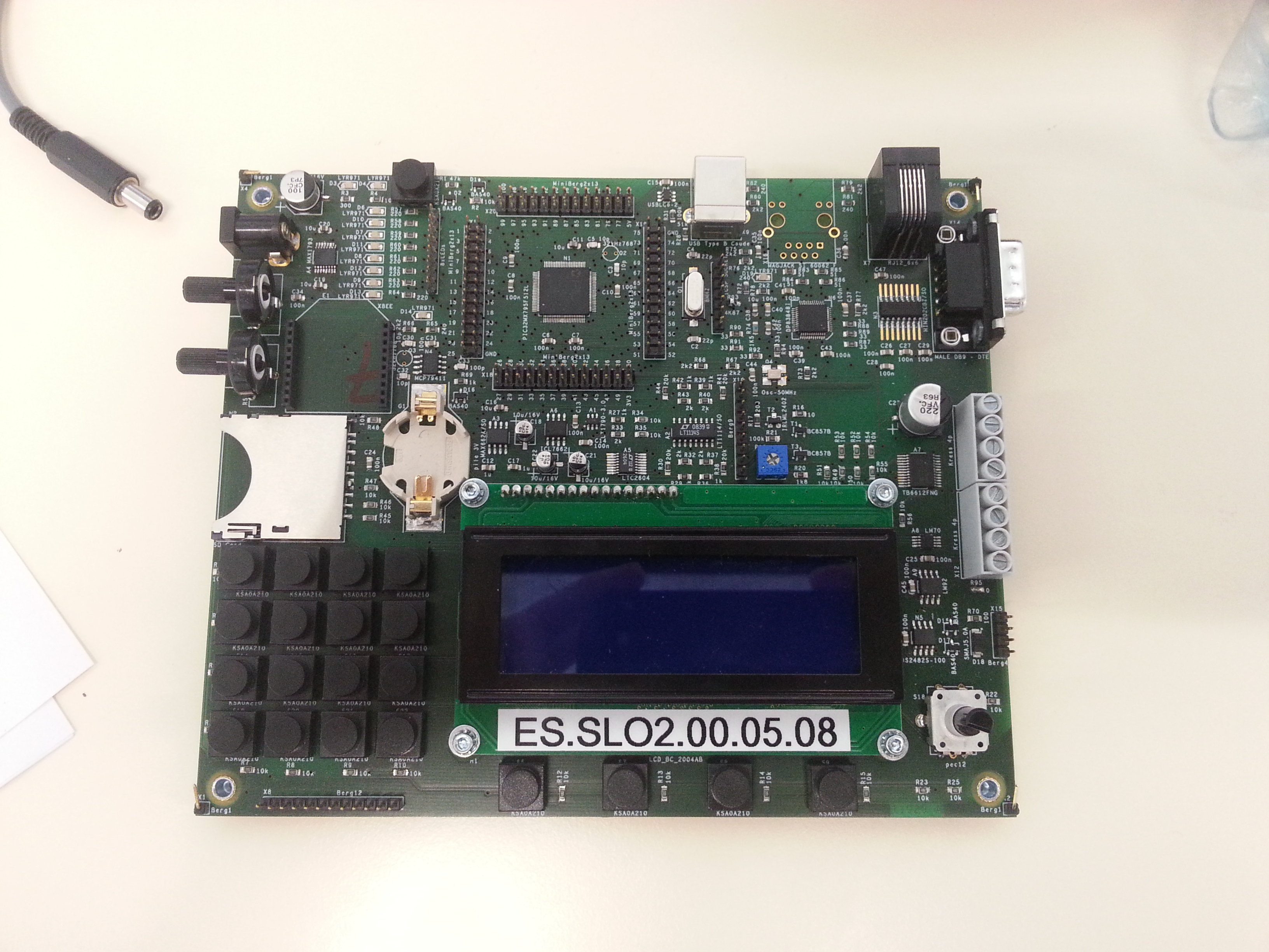 _images/ETML-ES-SK-PIC32-B-PIC.jpg